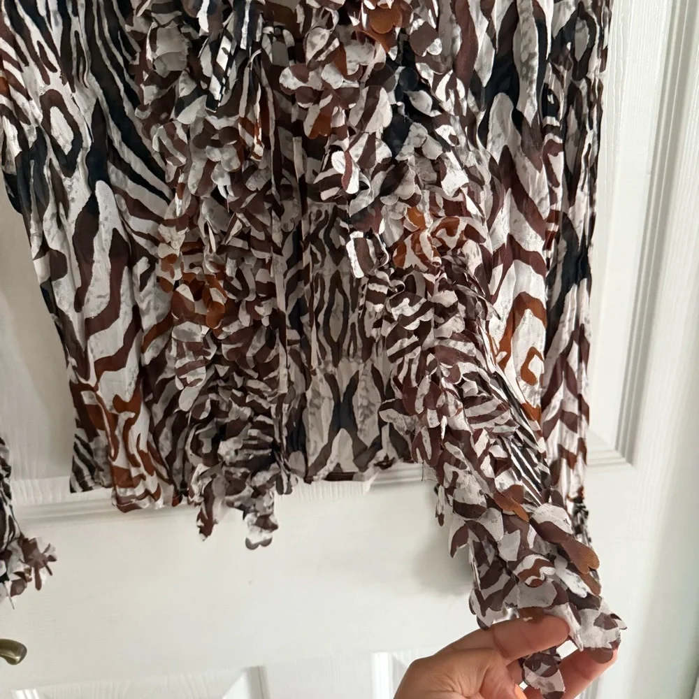 Zebra Ruffle Sheer Top - Picture 5 of 6